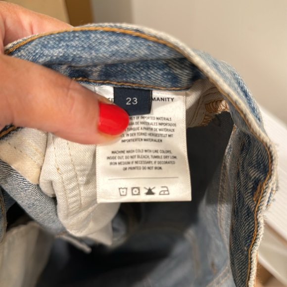 Citizens of Humanity Denim Cut-Off Shorts - Picture 7 of 11